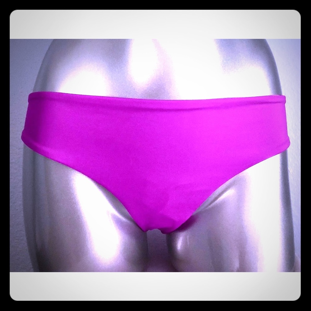 NWT Victoria’s Secret hipster bikini bottom